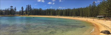 Emily Bay - Norfolk Island  NSW (PBH4 00 12005)